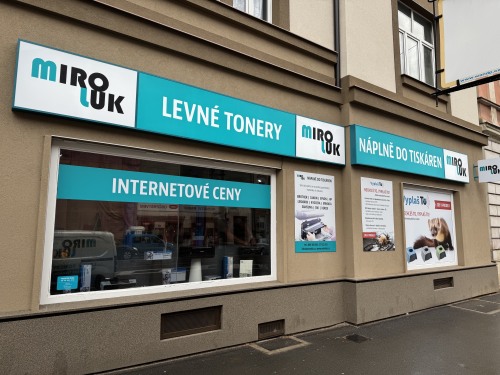 Prodejna n�pln� do tisk�ren Plze�
